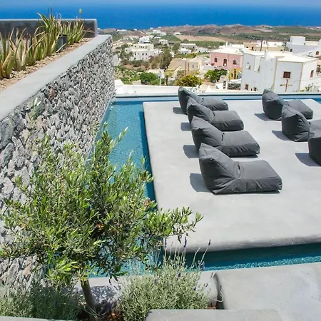 Santorini 3*