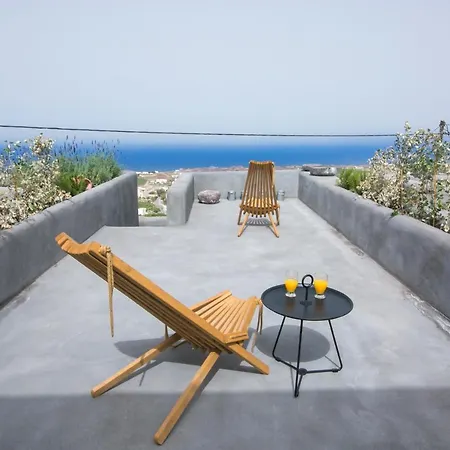 Santorini Hotel 3*