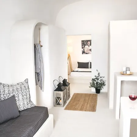 Santorini מלון 3*